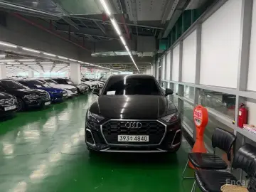 2023 Audi Q5 с пробегом 53 931 км