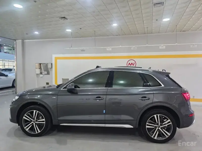 2023 Audi Q5 с пробегом 35 448 км