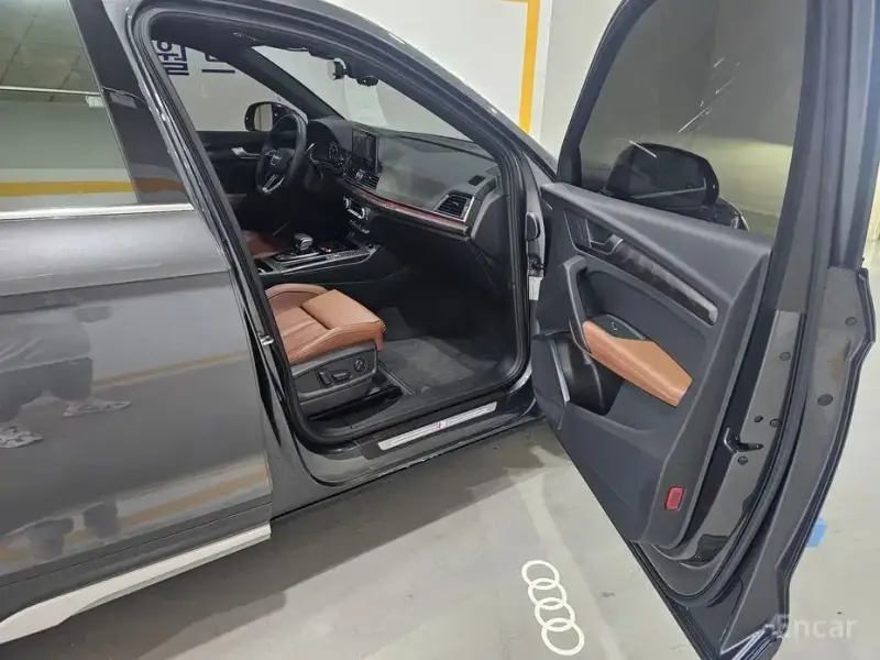 2023 Audi Q5 с пробегом 35 448 км
