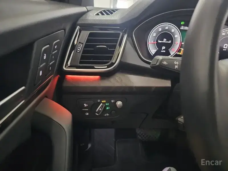 2023 Audi Q5 с пробегом 35 448 км
