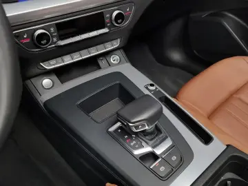 2023 Audi Q5 с пробегом 22 551 км