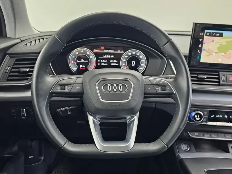 2023 Audi Q5 с пробегом 10 667 км