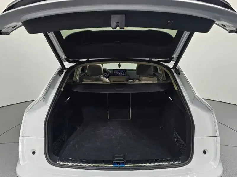 2023 Audi Q5 с пробегом 73 104 км