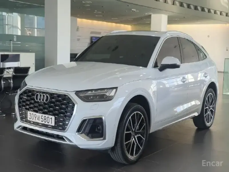 2023 Audi Q5 с пробегом 50 758 км