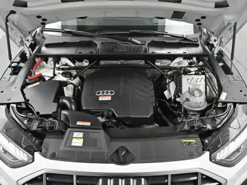 2023 Audi Q5 с пробегом 9 020 км