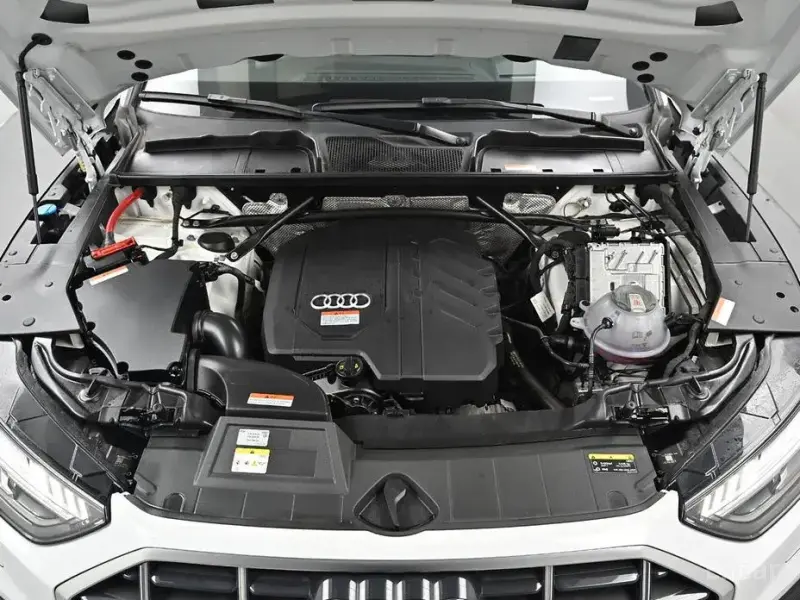 2023 Audi Q5 с пробегом 9 020 км