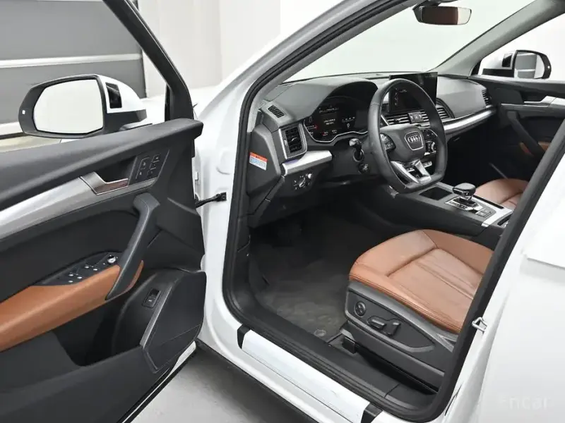 2023 Audi Q5 с пробегом 9 020 км
