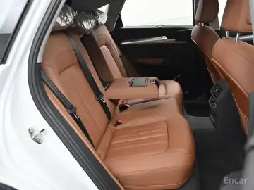 2023 Audi Q5 с пробегом 9 020 км