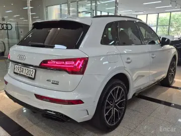 2024 Audi Q5 с пробегом 20 976 км