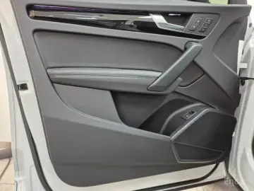 2024 Audi Q5 с пробегом 14 140 км