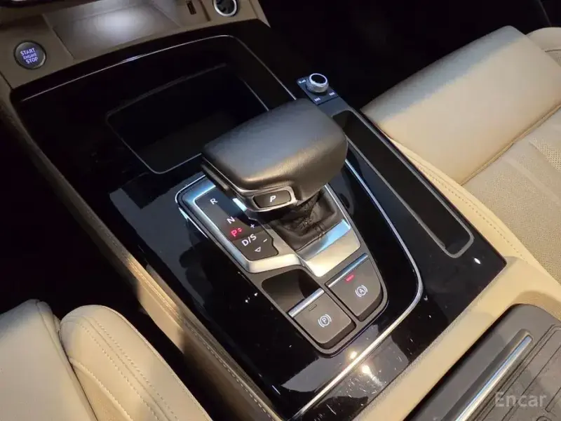 2024 Audi Q5 с пробегом 18 030 км