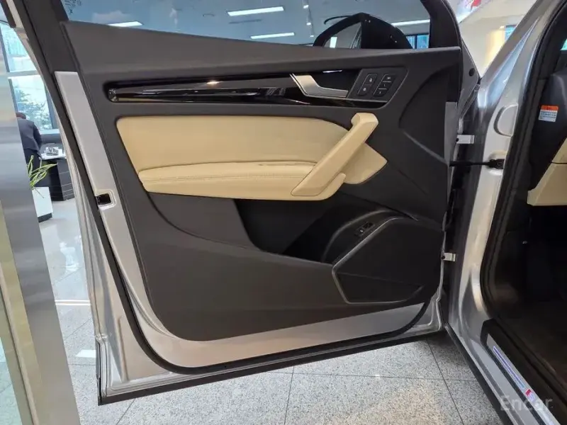 2024 Audi Q5 с пробегом 18 030 км