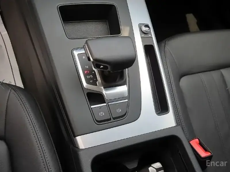 2023 Audi Q5 с пробегом 8 730 км