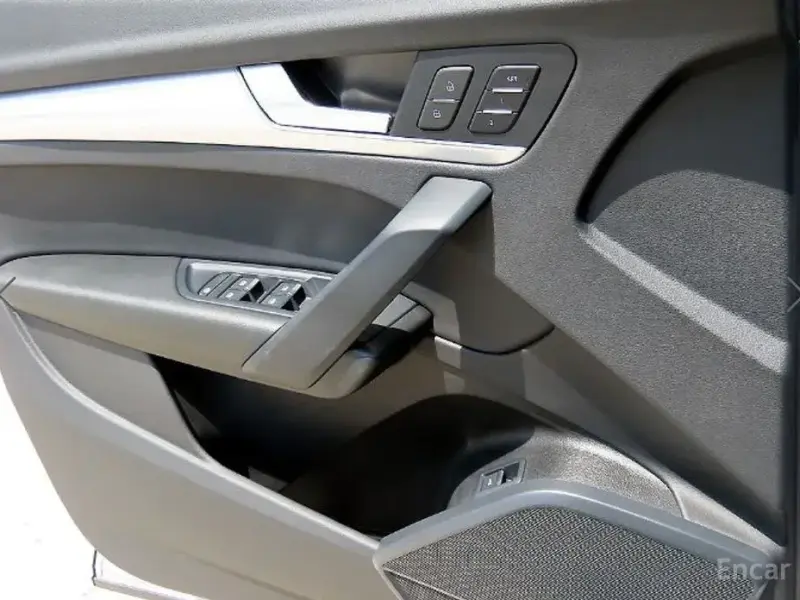 2023 Audi Q5 с пробегом 8 730 км