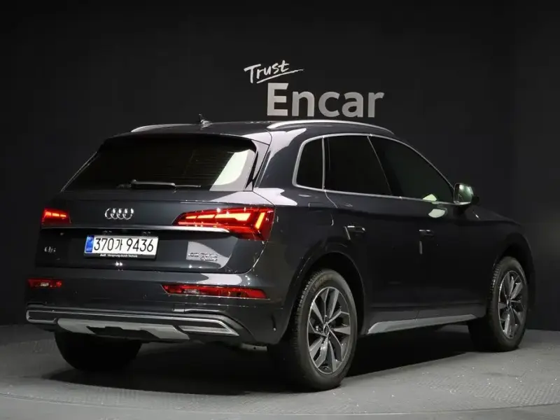 2023 Audi Q5 с пробегом 5 758 км
