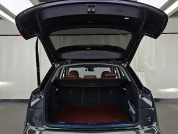 2023 Audi Q5 с пробегом 5 758 км