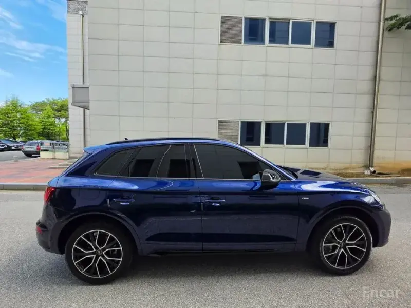 2024 Audi Q5 с пробегом 33 600 км
