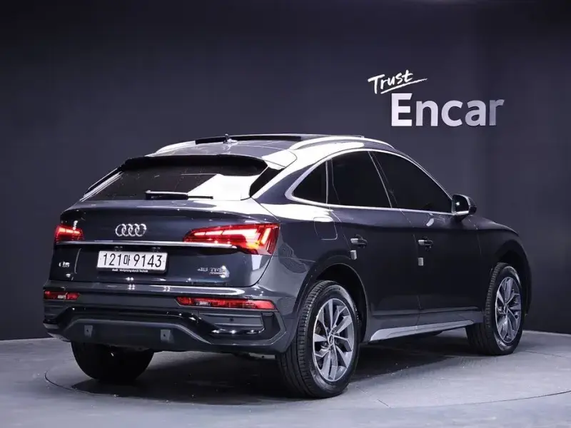 2023 Audi Q5 с пробегом 22 566 км