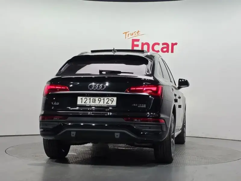 2023 Audi Q5 с пробегом 25 700 км
