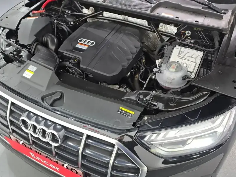 2023 Audi Q5 с пробегом 25 700 км