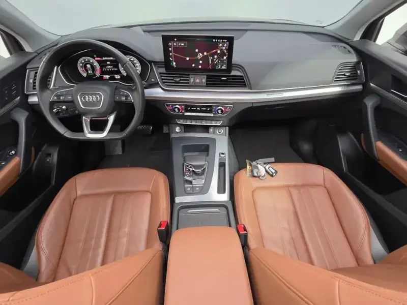 2023 Audi Q5 с пробегом 25 700 км
