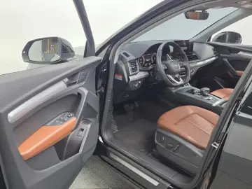 2023 Audi Q5 с пробегом 25 700 км