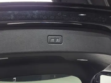2023 Audi Q5 с пробегом 25 700 км
