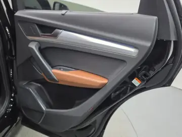 2023 Audi Q5 с пробегом 25 700 км