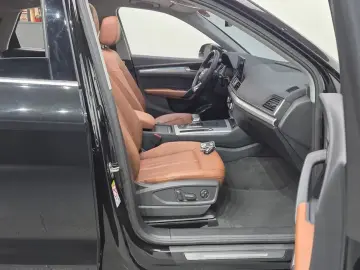 2023 Audi Q5 с пробегом 25 700 км