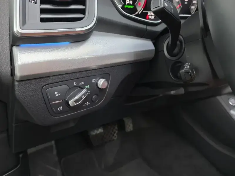 2023 Audi Q5 с пробегом 25 700 км