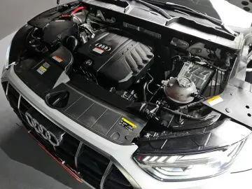 2024 Audi Q5 с пробегом 19 895 км