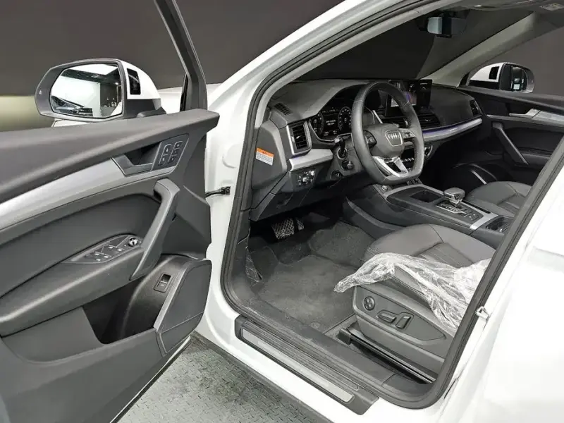 2024 Audi Q5 с пробегом 19 895 км
