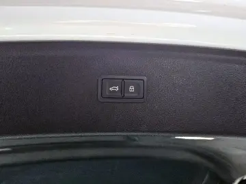 2024 Audi Q5 с пробегом 19 895 км