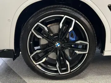 2024 BMW X4 с пробегом 11 754 км