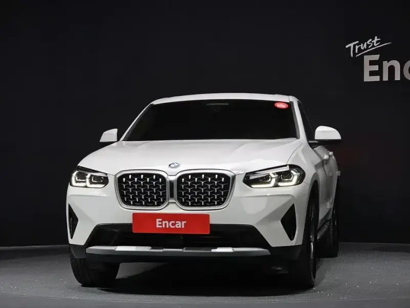 2023 BMW X4 с пробегом 31 726 км