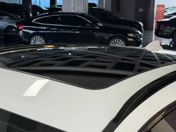 2024 BMW X4 с пробегом 11 754 км