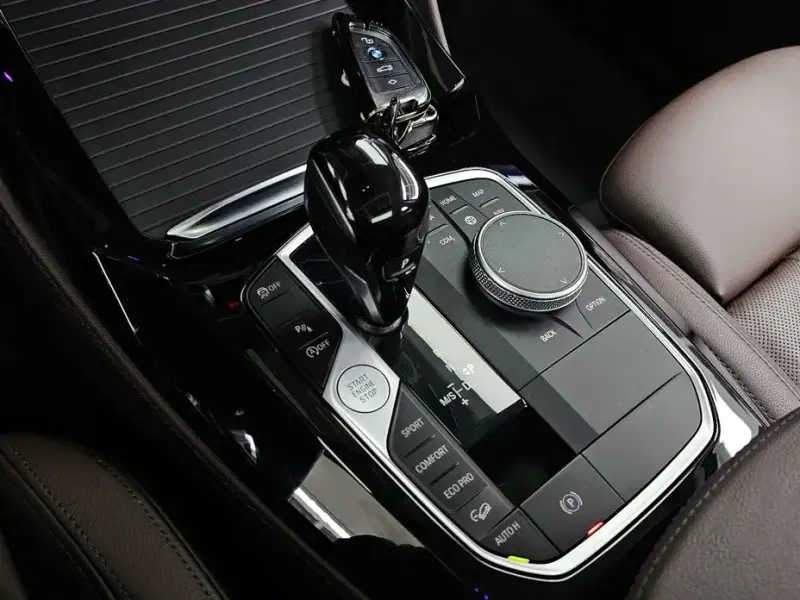 2023 BMW X4 с пробегом 31 726 км