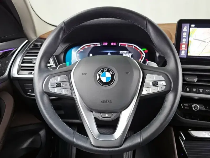 2023 BMW X4 с пробегом 31 726 км