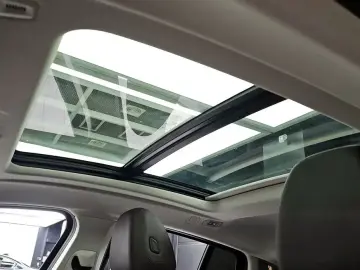 2023 BMW X4 с пробегом 31 726 км