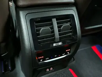 2025 BMW X4 с пробегом 9 868 км