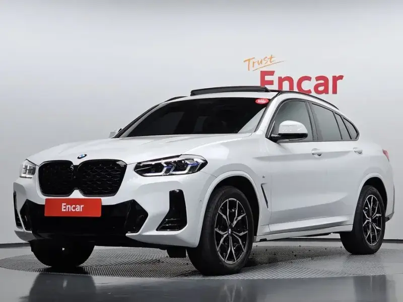 2023 BMW X4 с пробегом 36 328 км