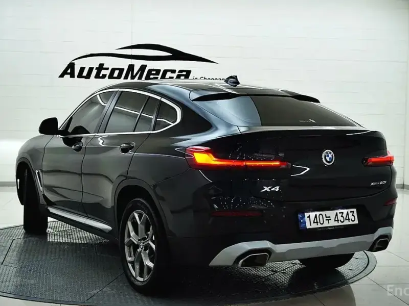 2024 BMW X4 с пробегом 23 002 км