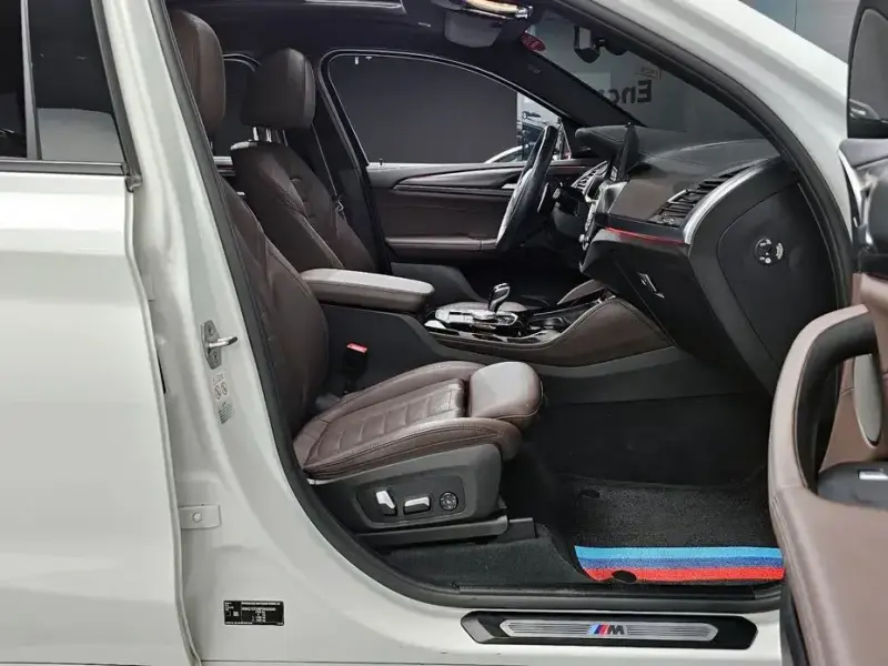 2023 BMW X4 с пробегом 36 328 км