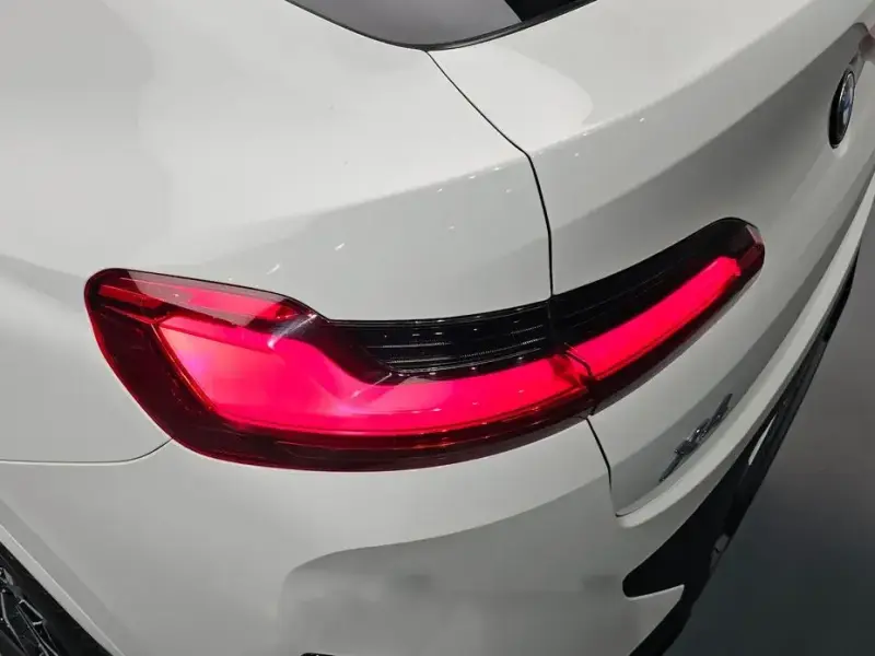 2023 BMW X4 с пробегом 36 328 км
