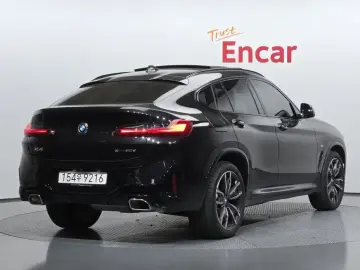 2025 BMW X4 с пробегом 4 567 км