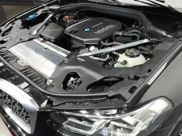 2025 BMW X4 с пробегом 4 567 км