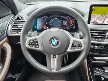 2025 BMW X4 с пробегом 4 567 км