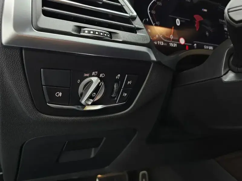 2025 BMW X4 с пробегом 4 567 км