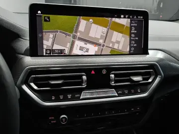 2025 BMW X4 с пробегом 4 567 км