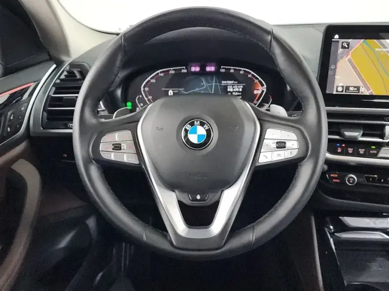 2023 BMW X4 с пробегом 72 347 км